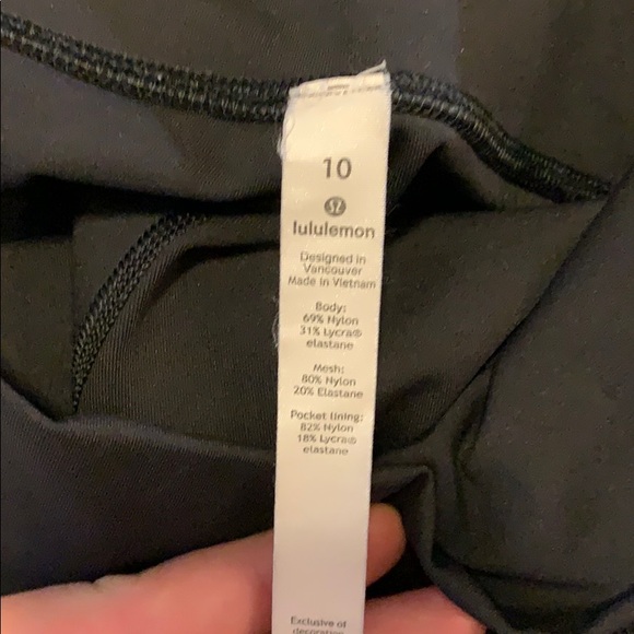 Lululemon mesh full length leggings - Picture 4 of 4